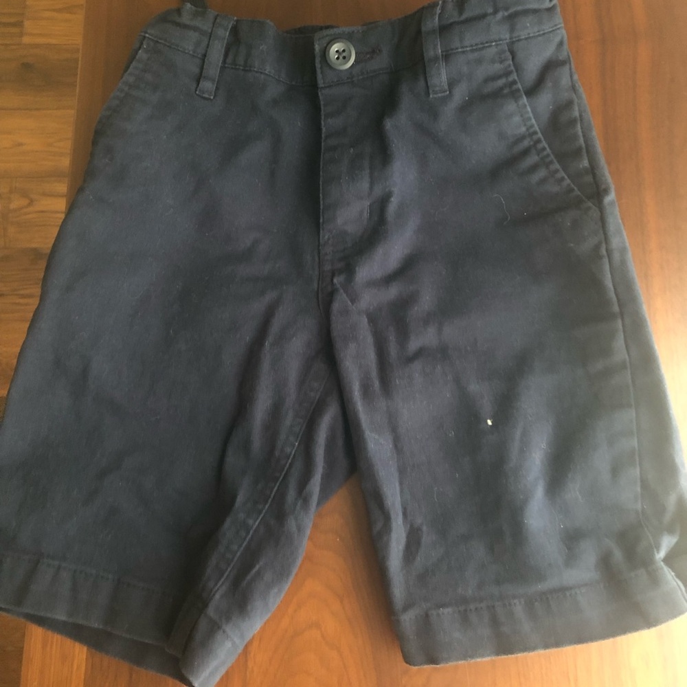Boys shorts adjustable waist size 7